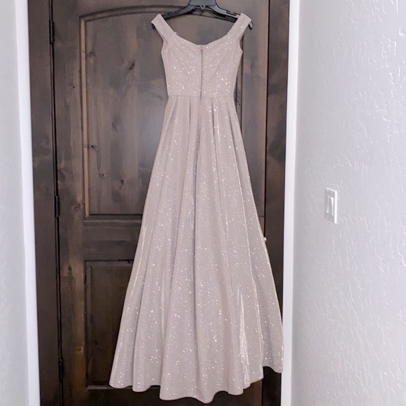 B DARLIN Beautiful Off the Shoulder Glitter Full Length Prom Dinner Party - Picture 6 of 13